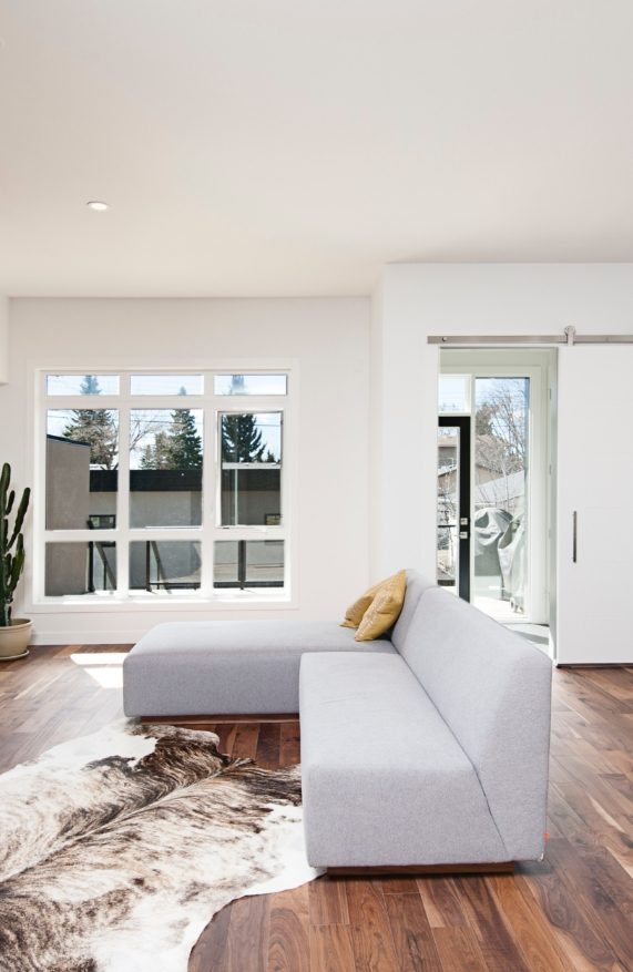 jose-soriano-1231564-unsplash